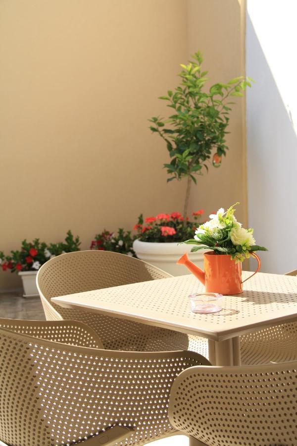 Naturelais Monopoli Kültér fotó